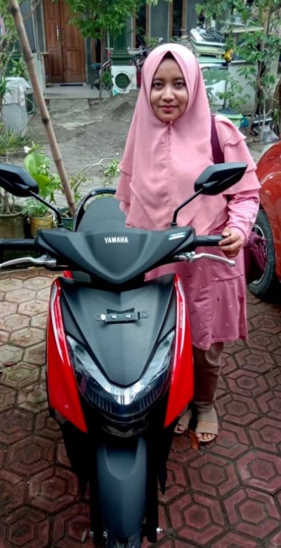 Yamaha Gear 125. Kaum hawa otomatis dibuat jatuh cinta oleh tampilan &amp; fiturnya.