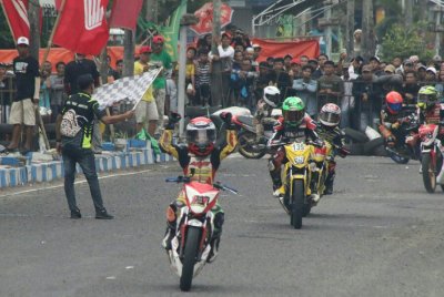 AJMS Sakaw Speed Reso Racing Fastech Jogja : MAKIN BERJAYA, SETELAH DIKAWAL BASIC PACUAN TEMPUR SETARA MOTOPRIX !
