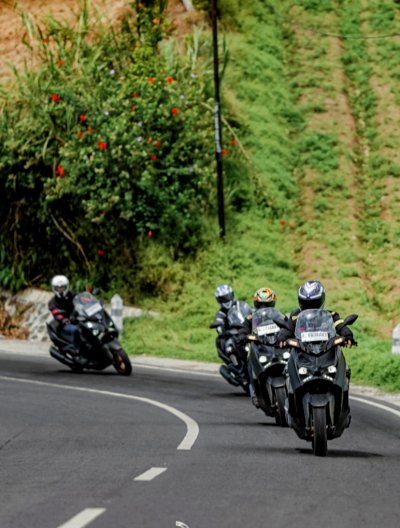 Navigate to The MAX : Fitur Yamaha XMAX Connected, Dukung Tour de Sumatera