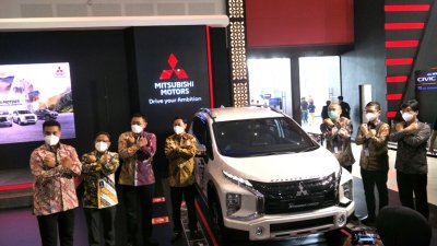 GIIAS Surabaya 2021 : MMKSI MENDISPLAY PARTNER ADVENTURE SEJATI, NEW XPANDER, NEW XPANDER CROSS &amp; NEW PAJERO SPORT