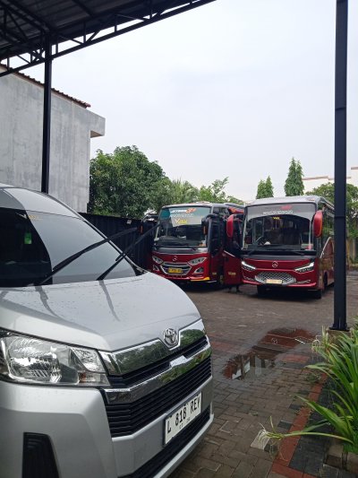 V 818 Trans : BERAWAL DARI LAYANAN DEALER &amp; KINI BERKEMBANG JADI JASA TRANSPORTASI DENGAN BERAGAM SEGMEN