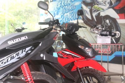 Suzuki Nex2 Crossover. Partner baru, untuk melengkapi pasar baru, penghobi adventure touring.