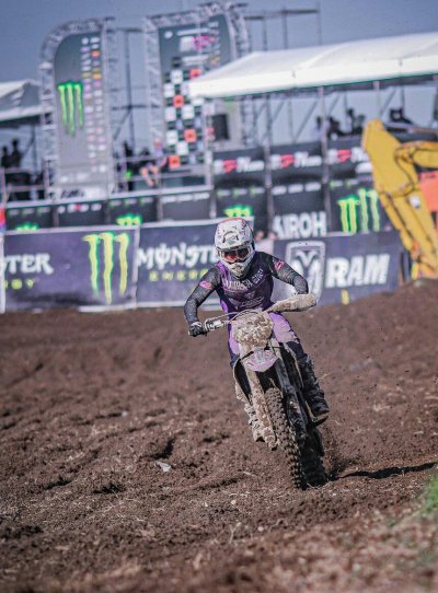 H. Rokhmawan Big Boss Rizqy Motorsport MX Team : TEROBSESI MENEMBUS PERINGKAT DUNIA MX GP !