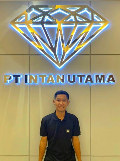 Pieter Irawan CEO PT. Intan Utama Konstruksi. Mulai aktif merambah ke segmen bisnis industri kreatif otomotif terkini. 
