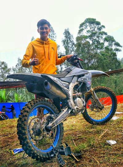 Dinoval Meysardi Crosser Potensial Kalimantan. Bela-belain terbang ke Jawa, maksimalkan kemampuan &amp; talenta.
