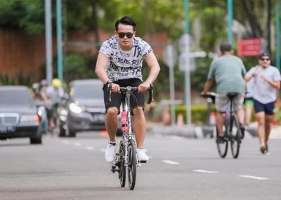Mevans Sanggramawijaya - Onesixeight Racing Team. Kembali semangat training fisik di masa recovery, usai accident patah pergelangan tangan kiri. 