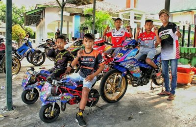 Klebun Balap Onix Maharani Racing Team : AMAZING ! SKENARIO MEGAH, BANGKITKAN OTOMOTIF SEGMEN RACING DI BONDOWOSO