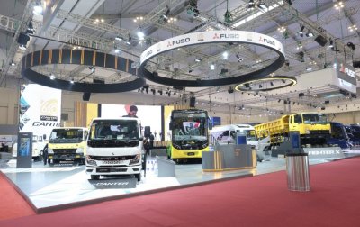 Mitsubishi Fuso Raih 1.592 unit Pemesanan Kendaran di GIIAS 2023