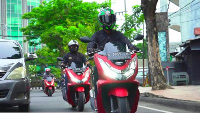 Honda All New PCX 160 : ADOPSI TEKNOLOGI TINGGI, LIBUR LEBARAN SEMAKIN NYAMAN