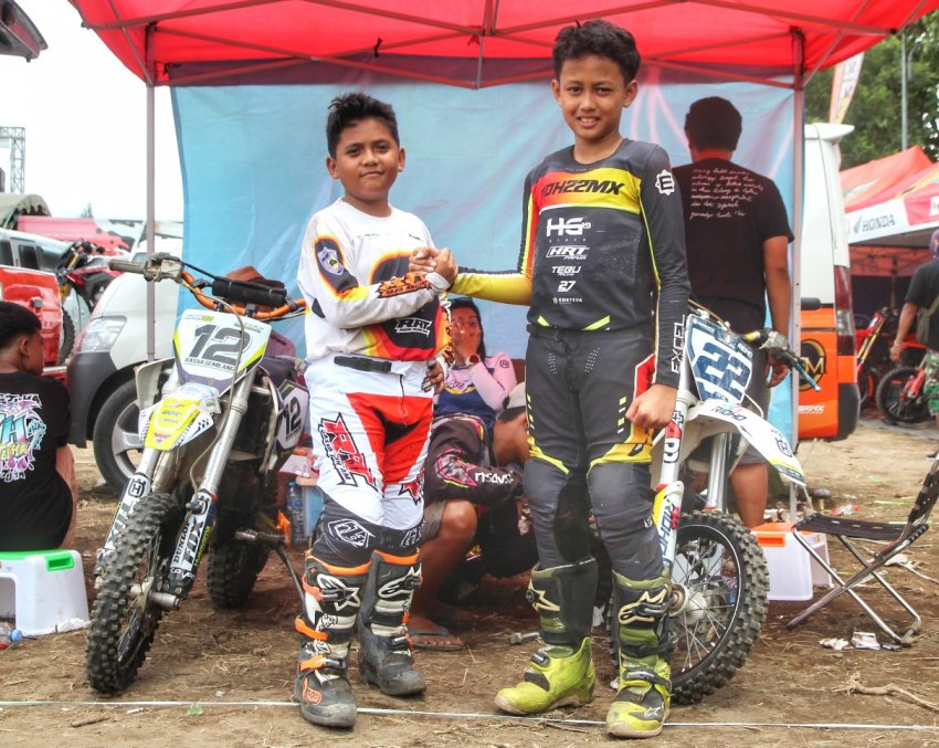 Rasya Racing Team, Balangan, Banjarmasin : SEMANGAT SOSIALISASI REGENERASI CROSSER DI BANJARMASIN, INTENS BERPARTISIPASI MEMERIAHKAN LAGA MX65 DI JAWA