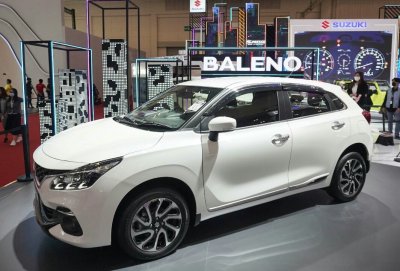 PAKET KOMPLET SEBUAH HATCHBACK : Baleno Kini Tampil Elegan, Mewah, Fitur Melimpah, Mesin Irit Bertenaga