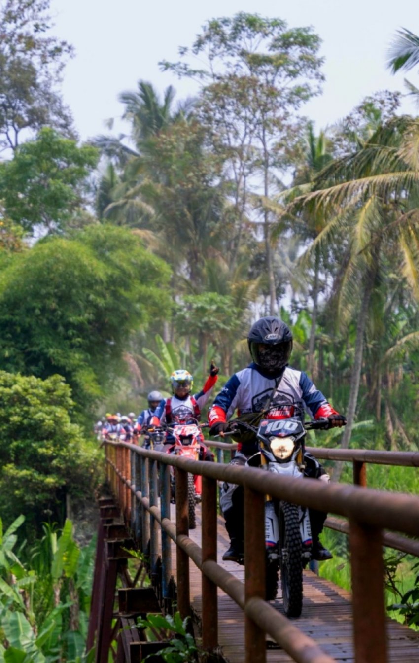 CRF Day X-Pedition 2024 : TRABASAN PENUH AKSI SERU & KEPEDULIAN ALAM SEKITAR