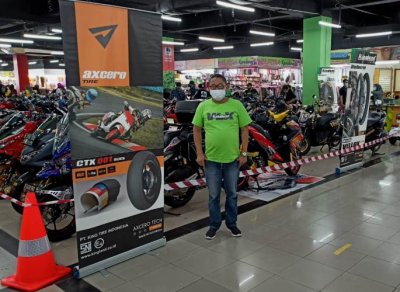 Joko Suseno Tim Promosi &amp; Marketing PT. King Tire Indonesia. Aktif melangsungkan road show pengenalan ban Kingland di segmen modifikasi &amp; mendapat sambutan antusias.