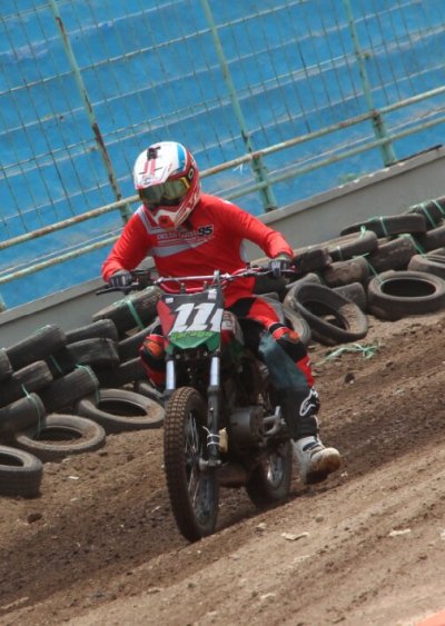 DANGIR HERY TURUN GUNUNG, BERTEMPUR DI LAGA FLAT TRACK !