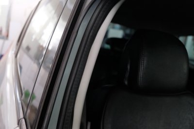 Astra Peugeot : Merawat Karet Pintu Mobil Agar Tetap Awet