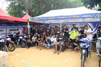 IMS Akifa Semil Malindo HPK 76C Racing Team, Bangkalan. Angkat eksistensi road race wilayah Bangkalan di kejurprov road race Jatim.