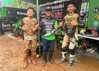 Mr. Day Owner Team76MX Harimau Sumatera. Bersama petarung potensial nasional Hilman Maksum &amp; Divas Ismayana, siap torehkan prestasi gemilang.