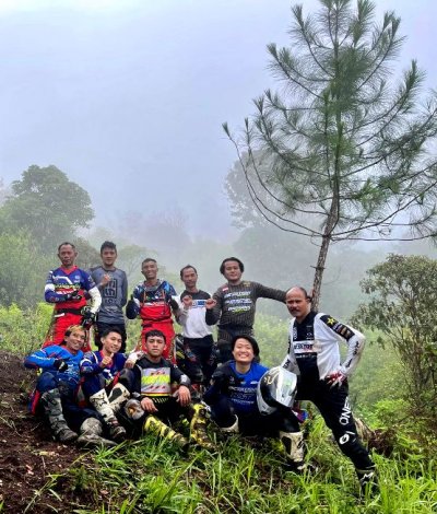 Onesixeight Private Adventure. Tanpa kompromi bertekad mempopulerkan pesona &amp; wisata alam Pemalang Selatan.  