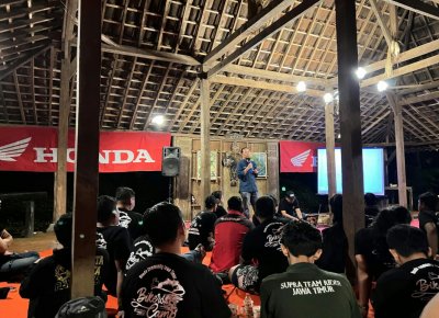 Bikers Adventure Camp : TINGKATKAN SOLIDARITAS ANTAR KOMUNITAS HONDA