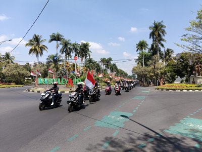 Puluhan Bikers Honda PCX Malang, Sambut Hari Kemerdekaan