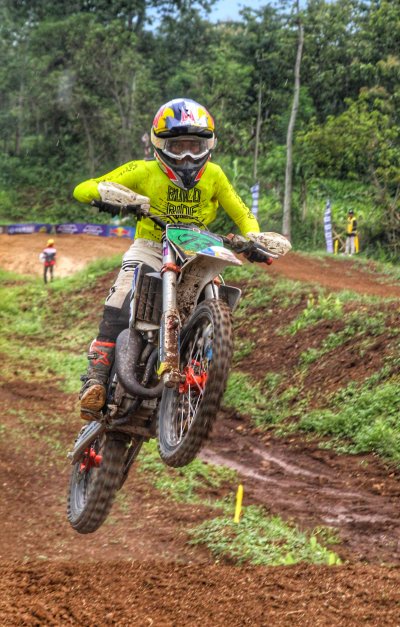 Fadillah Navara – Crosser MX85 Medjo Motor Age Pro NMT Jatim : CROSSER KEBANGGAAN TULUNGAGUNG, KEMBALI TOREHKAN PRESTASI TERBAIKNYA, DI SERI PERDANA KEJURNAS MOTOCROSS 2025