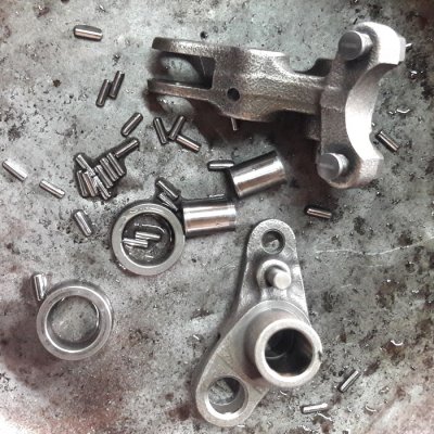 Rocker arm Aerox. Harga relatif mahal &amp; sekarang bisa disiasati lebih hemat bajet.