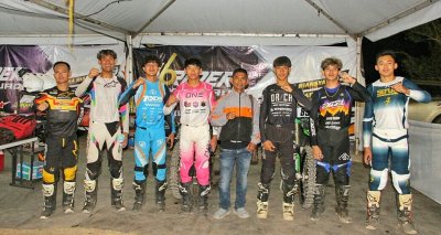 Nugroho Motocross Training, Kediri  : TRIAL GAME DIRT TAMBAH KEREN, MISAL BERLANJUT DI NIGHT MX GTX