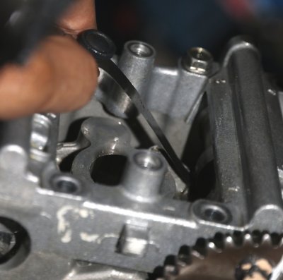 Akurasi clearence camshaft - tapet GSX R150. Tetap dibutuhkan camshaft modifikasi agar ssesuai ekspektasi.