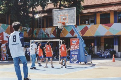 Roadshow Honda DBL 2025 Semarakkan Sekolah di Surabaya, Panaskan Semangat Menuju East Java &ndash; North