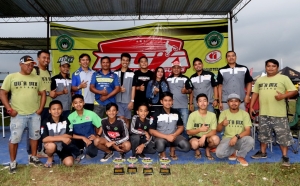 Darul Ulum Agung MX &amp; Djagung Racing Factory. Semangat ikut meramaikan Rasya Putri Motocross - Grasstrack 2019, Pujon, Batu, Malang &amp; menuai sukses.