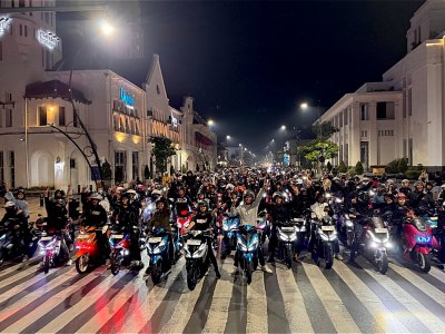 City Rolling Malam Penuh Gaya, All New Honda Vario 125 Night Ride di Surabaya