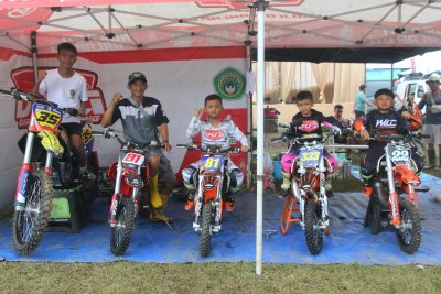 DARUL ULUM AGUNG MX REBORN ! TRADISI CETAK  REGENERASI CROSSER POTENSIAL INDONESIA