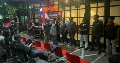 Pengukuhan Pengurus Komunitas Surabaya Honda Community di MPM Riders Café