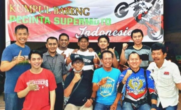 Wadah Komunitas Supermoto Jatim : LINTAS KOMUNITAS & KEMBANGKAN SUPERMOTO LEBIH BERKUALITAS