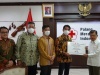 KTB Bersama Grup Mitsubishi Krama Yudha Memberikan Donasi Bagi Masyarakat Terdampak Gempa Bumi Cianjur Kepada PMI