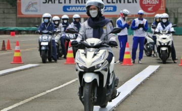 MPM Honda Jatim - Hari Ibu : #CARI_AMAN BERSAMA SRIKANDI DISHUB KOTA SURABAYA