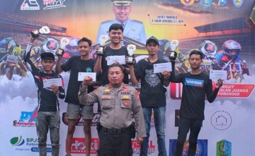 Adi Plentiz - KT2 Igor Racing Team, Trenggalek : SUKSES PIKAT SAUDAGAR LUAR PULAU