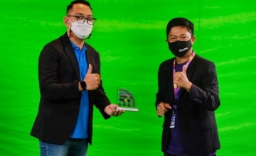 Respon Positif DFSK Selama IIMS Hybrid 2021 Terus Meningkat & Gelora E Mendapatkan Penghargaan Best Favorite New Car Launch