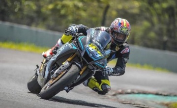 Yamaha R1M Mevans Sanggramawijaya - Onesixeight Racing Team : SESI PRIVATE TRAINING PERDANA USAI UP GRADE PERFORMA & JADI SEGMEN BALAP KEDUA SETELAH MOTOCROSS