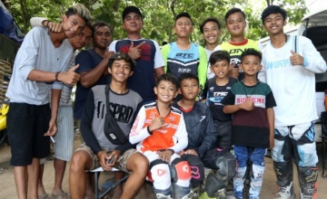 Kisworo Rizqy Motor Boss Mild MX, Kediri : TRAINING DI TREK PASIR MALIRAN, RESEP UTAMA MENCETAK PEMBALAP MOTOCROSS POTENSIAL