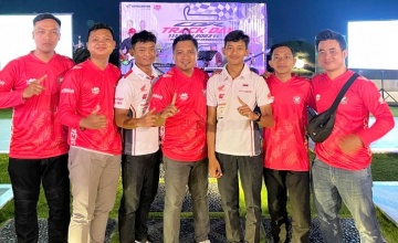 Komunitas Honda Jatim : JAJAL PERFORMA TOTAL SPORT JUARA CBR250RR DI SIRKUIT MANDALIKA