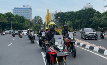 Pecinta Honda CB150X Awali Tahun Dengan Rolling City Bersama