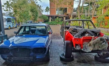 DUA Garage, Malang : BERKAH KESETIAAN DI JAGAD RETRO, KINI JADI BIANGNYA RESTORASI