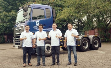 Astra UD Trucks : HADIRKAN QUESTER EURO 5 BERBAHAN BAKAR BIO SOLAR