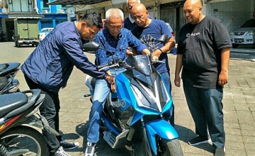 PT. ELECTRA AUTO INDONESIA MENYAPA & BERSILATURAHMI, DI HEADQUARTER PENGPROV IMI JATIM