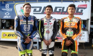 Fenomena Merebaknya Dominasi Crosser Turun Supermoto : KOMPETISI SUPERMOTO DIKLAIM SEMAKIN BRUTAL, NANDA RIGI & ICENK SIAP MERAMAIKAN