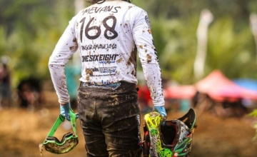 Mevans Sanggramawijaya - Onesixeight Motocross Team : BIKIN SPEKTAKULER MX GTX OPENCHAMPIONSHIP 2022 PANGANDARAN, KENDATI DIHADAPKAN LAGA MUD RACE