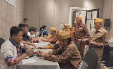 Peringati Hari Pahlawan, MPM Honda Jatim Gelar Bakti Sosial dan Pengobatan Gratis Untuk Veteran