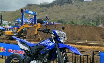 Test Ride Yamaha WR 155 : SAMBUT KEJURNAS MOTOCROSS GRASSTRACK 2024, TULUNGAGUNG