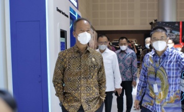 Hyundai Motors Indonesia Hadirkan Mobile Solution “myHyundai Indonesia” di Surabaya & Mendapat Apresiasi Menteri Perindustrian